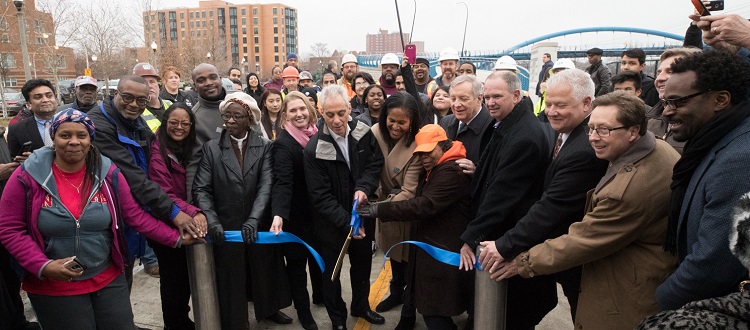 Mayor Emanuel Joins Alderman King and Bronzeville Community to Cut Ribbon